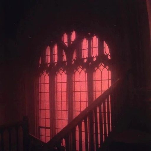 aesthetic vampire pfp mist