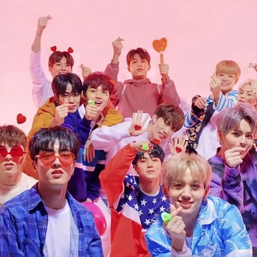 stylish kpop pfp aesthetic