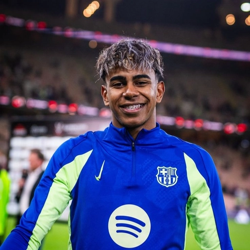 lamine yamal spain football pfp