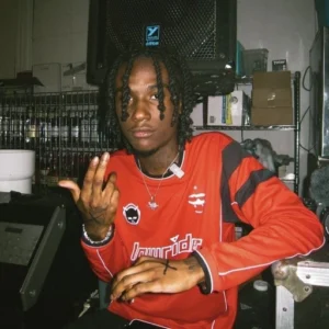 trendy osamason pfp style