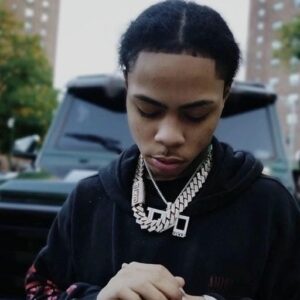 Kay Flock street style PFP