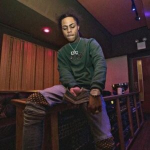 Kay Flock urban portrait PFP