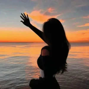 girly pfp soft pink glow